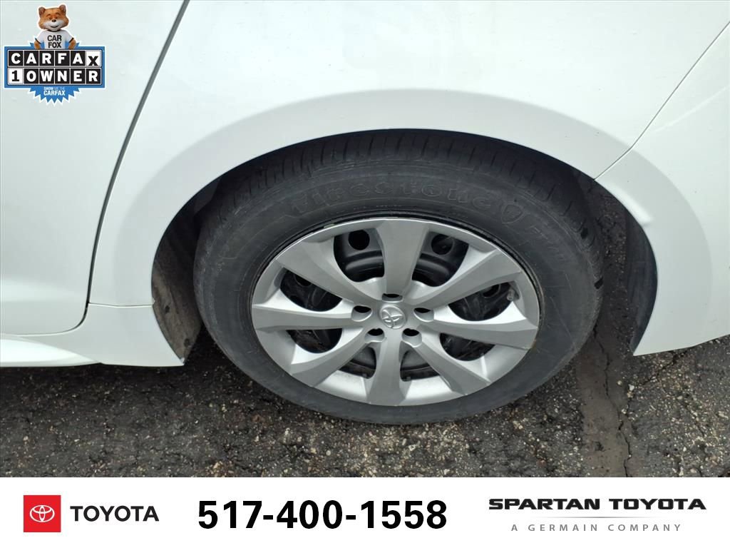 Used 2025 Toyota Corolla LE image 10