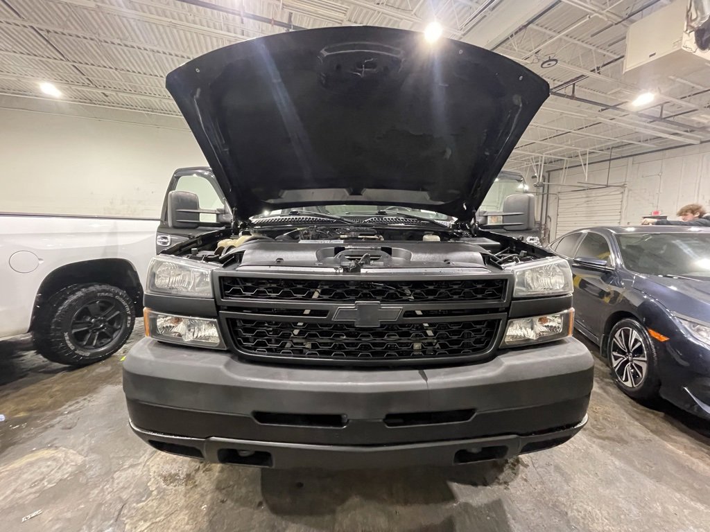 Used 2007 Chevrolet Silverado 2500 LT w/ Heavy-Duty Power Package image 40