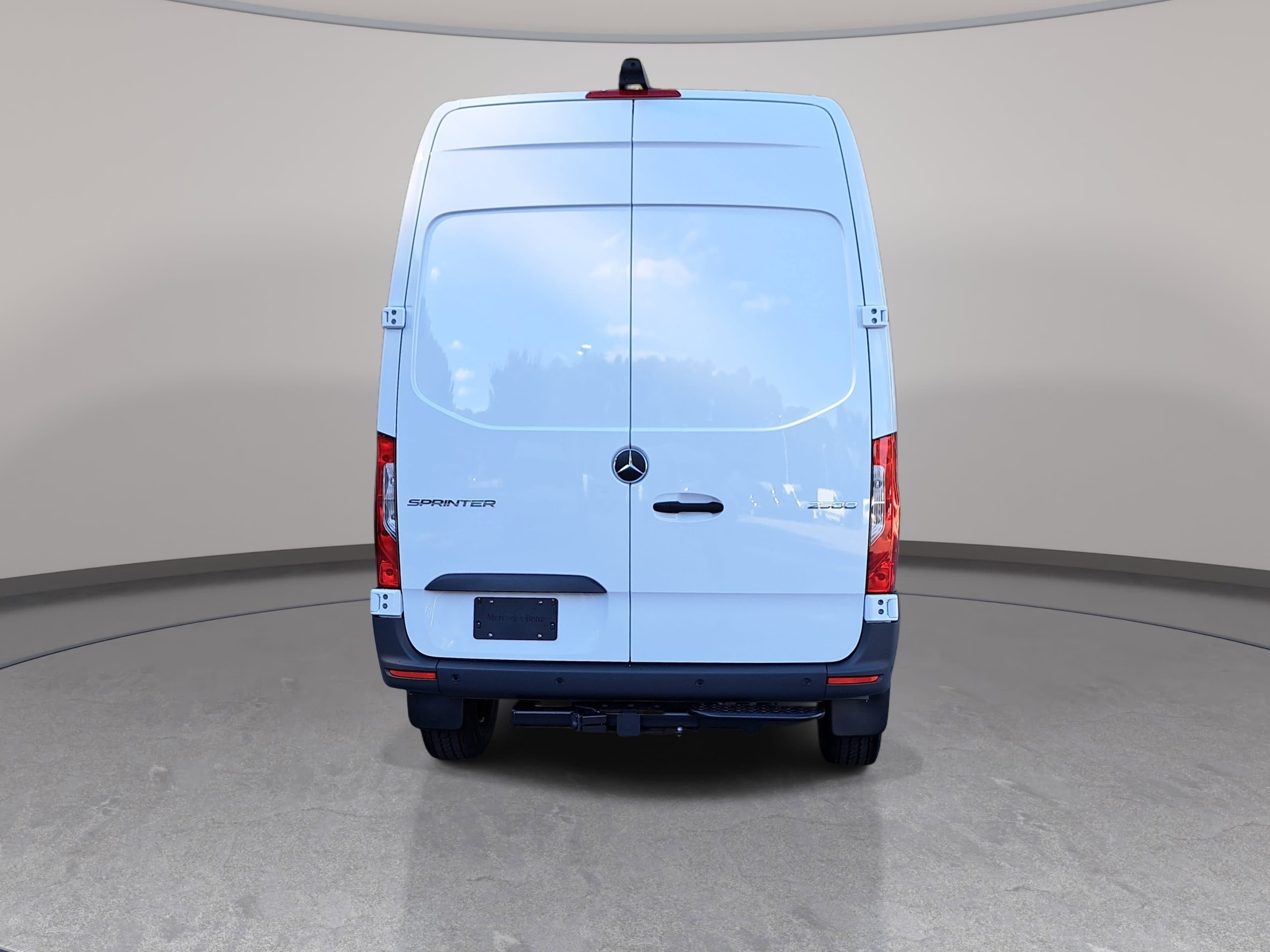 New 2026 Mercedes-Benz Sprinter 144 Cargo image 6