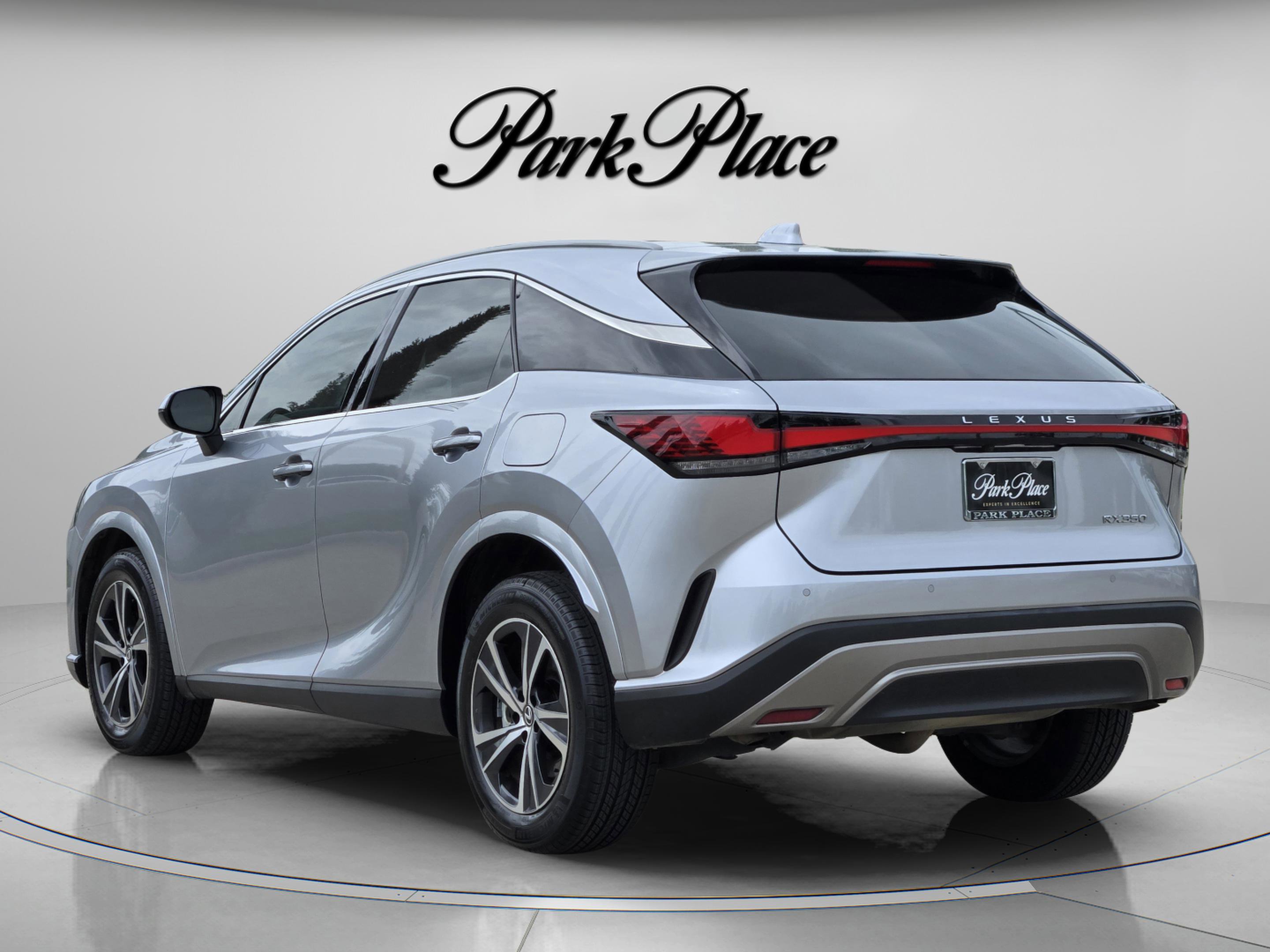 Used 2023 Lexus RX 350 Premium w/ Cold Area Package image 3