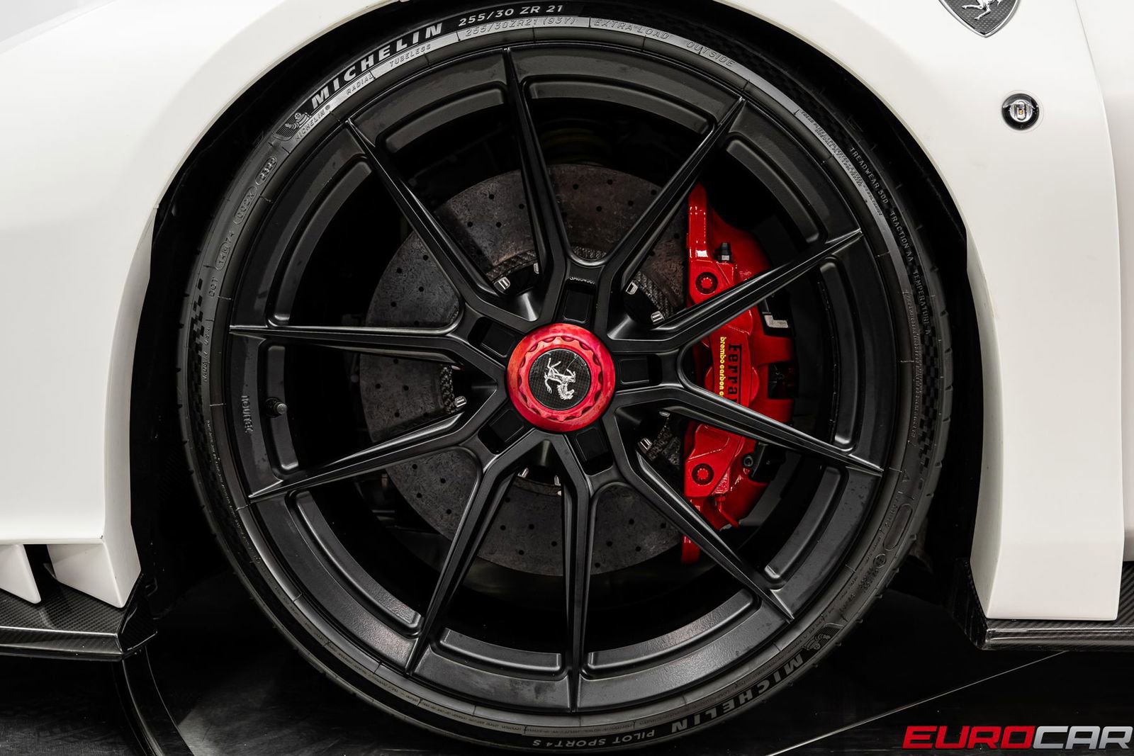 Used 2022 Ferrari F8 Tributo RWD image 34