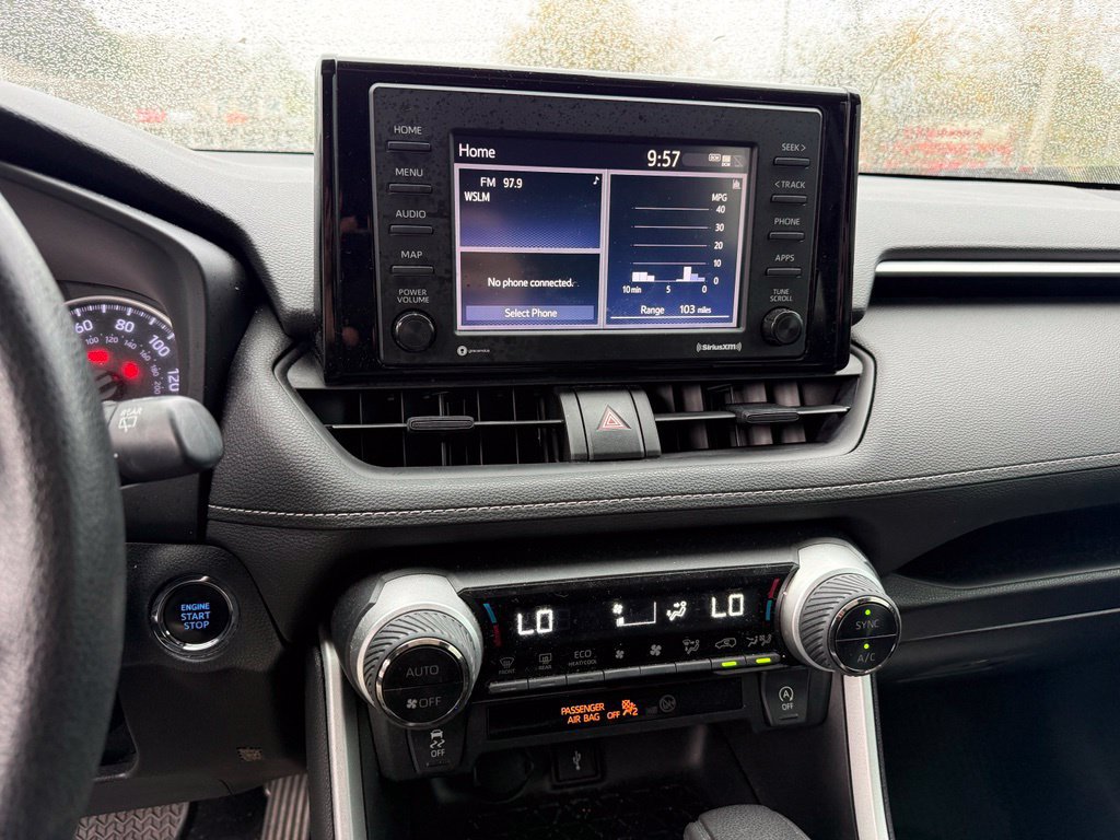 Used 2022 Toyota RAV4 XLE w/ Convenience Package FWD image 19