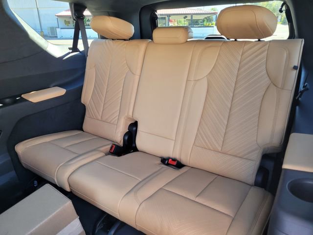 New 2026 Cadillac Escalade IQL Sport 2 w/ LPO, Floor Liner Package AWD/4WD image 25