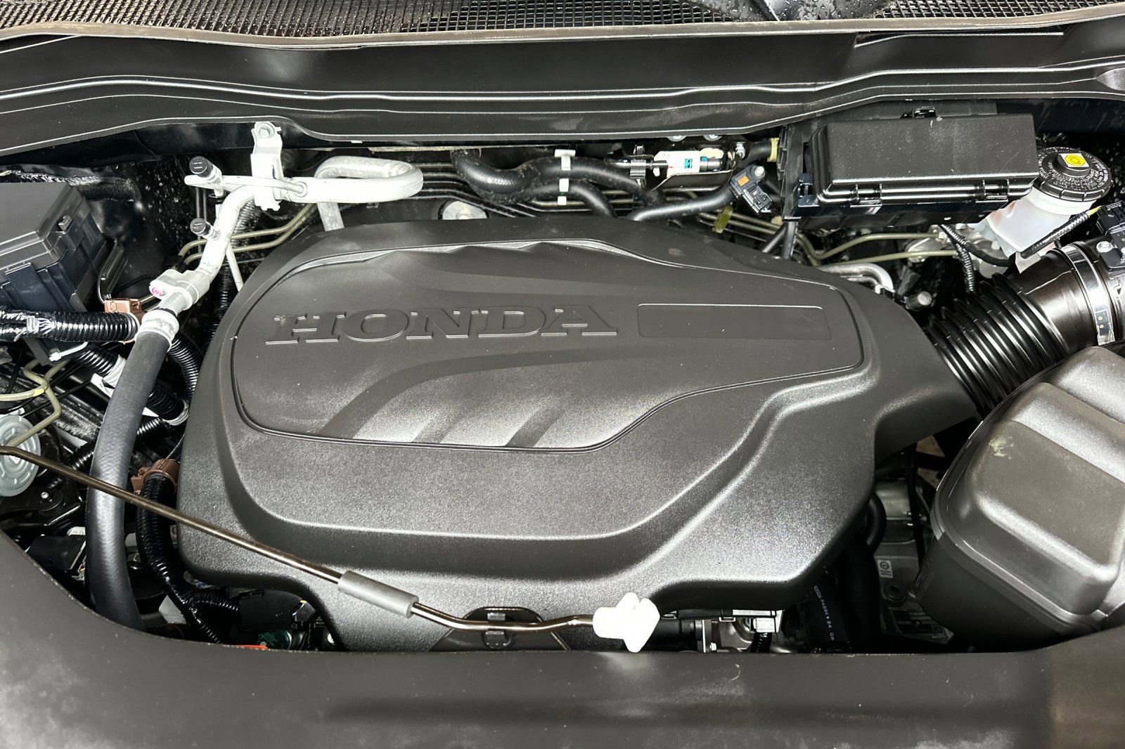 Used 2025 Honda Ridgeline Sport image 23