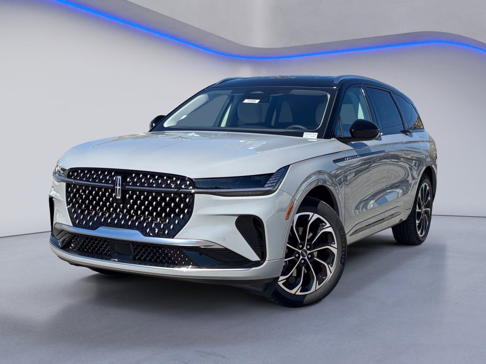 New 2026 Lincoln Nautilus Reserve image 2