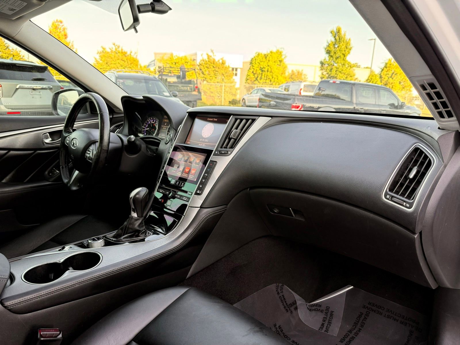 Used 2015 INFINITI Q50 AWD image 26