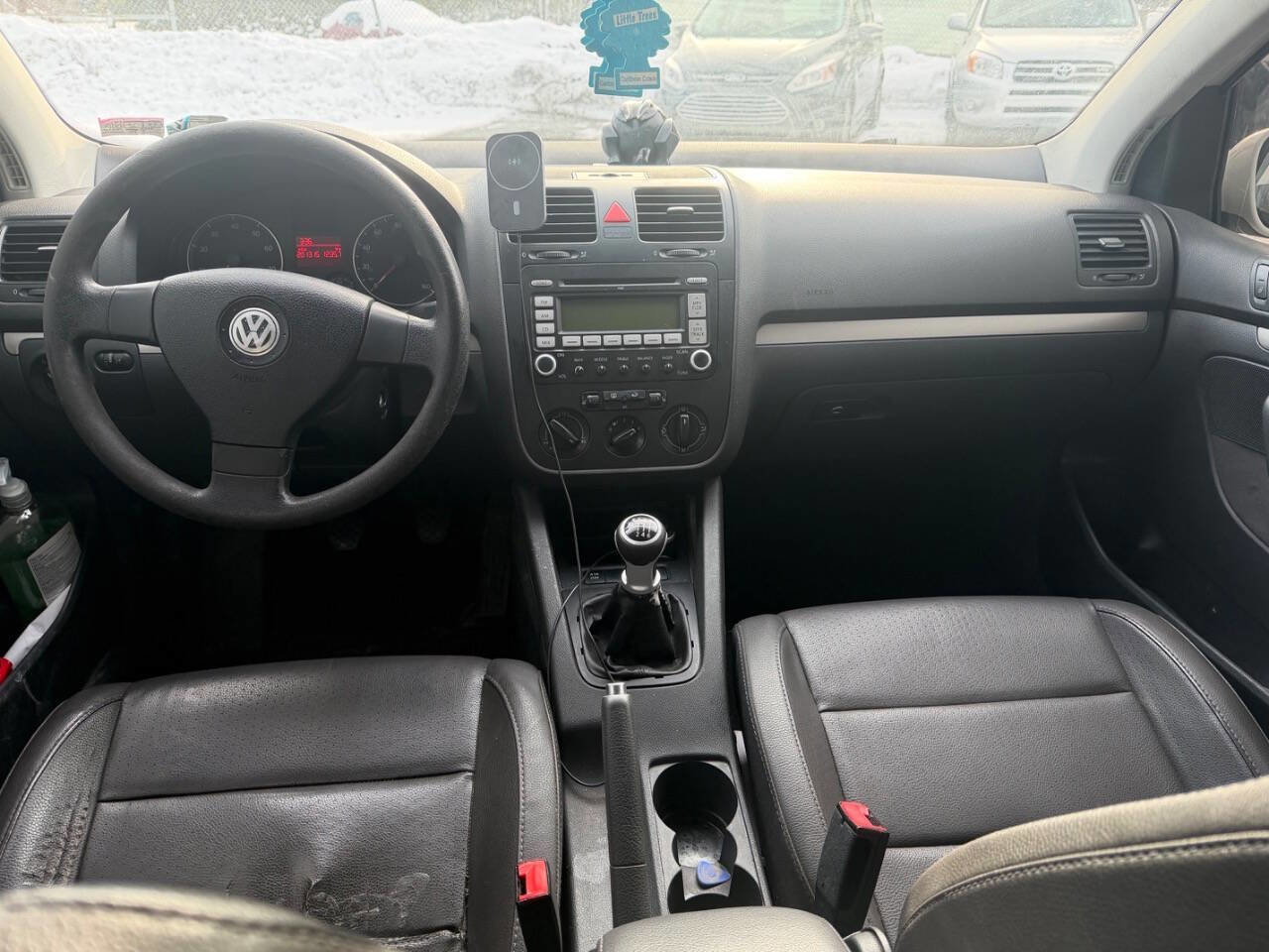 Used 2007 Volkswagen Rabbit 4-Door image 10