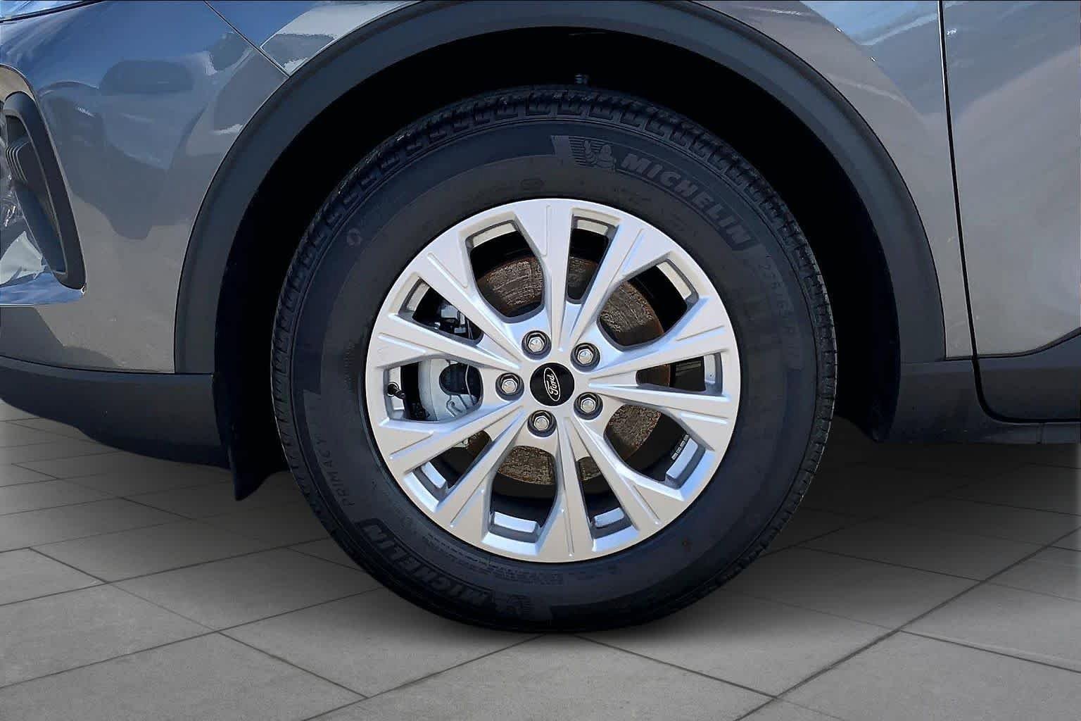 New 2026 Ford Escape Active w/ Active Premium Tech Pack FWD image 12