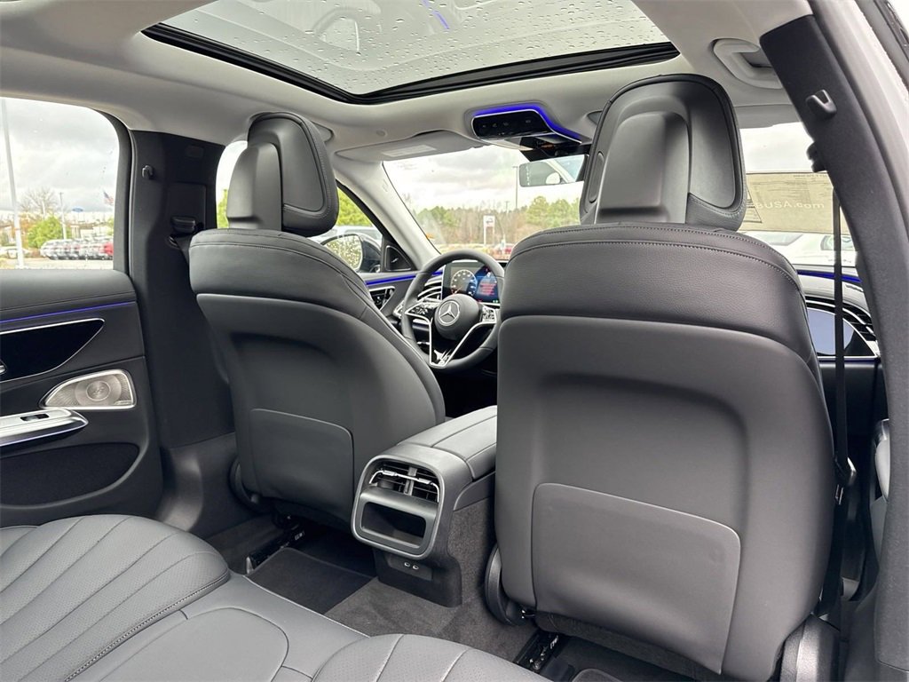 New 2025 Mercedes-Benz E 350 Sedan image 18
