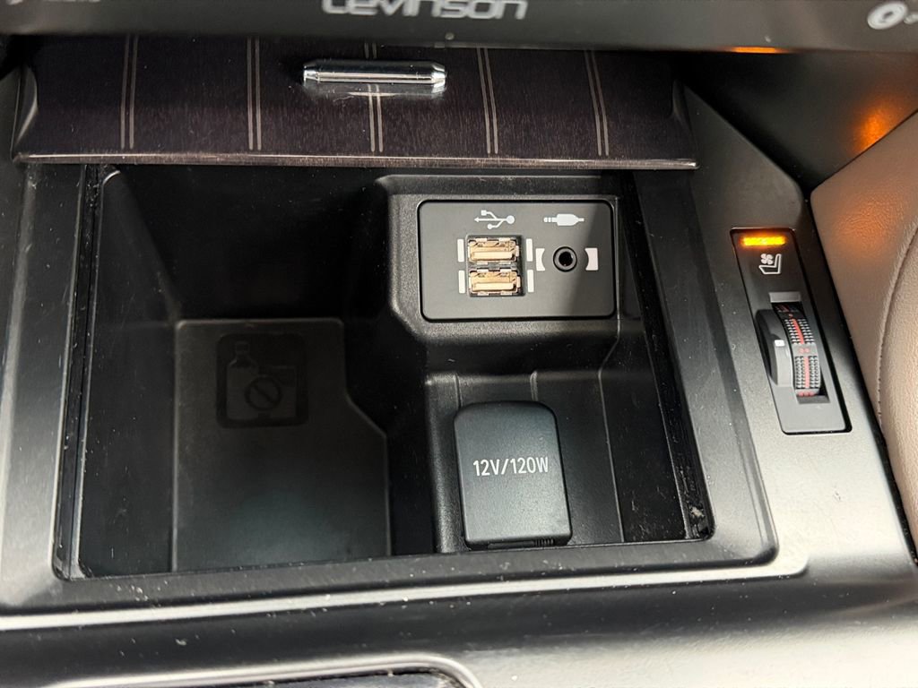 Used 2022 Lexus GX 460 Premium w/ Premium Plus Package image 25