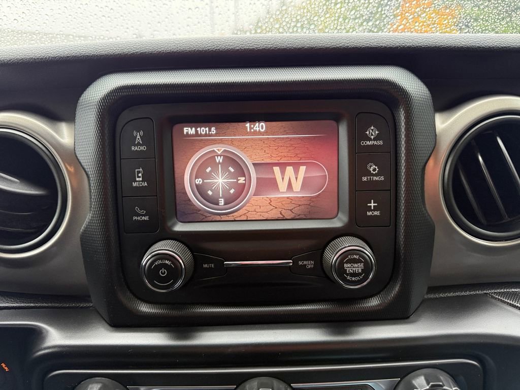 Used 2020 Jeep Wrangler Sport image 15