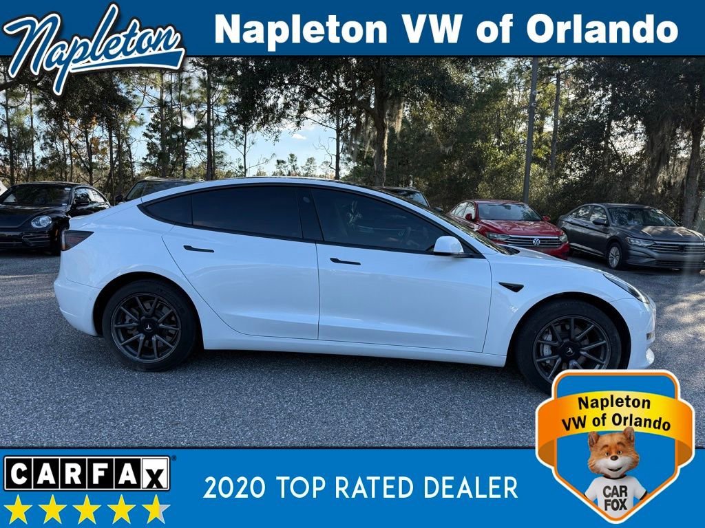 Used 2019 Tesla Model 3 Standard Range Plus image 8