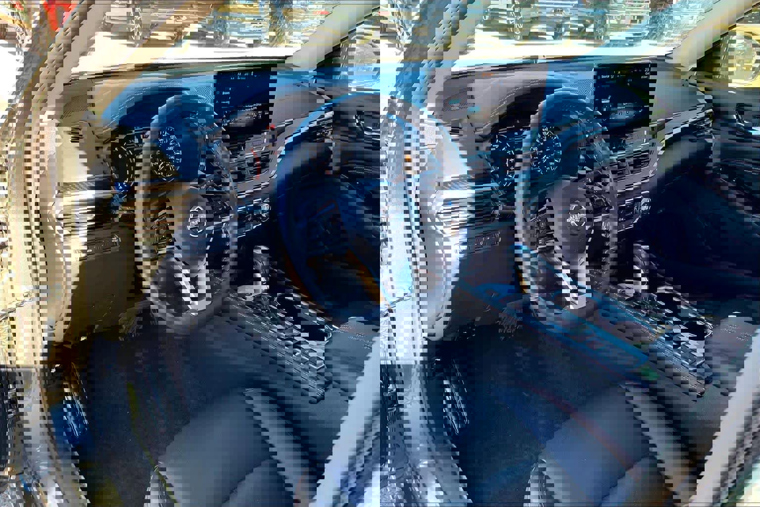 Used 2023 Nissan Altima 2.0 SR image 36