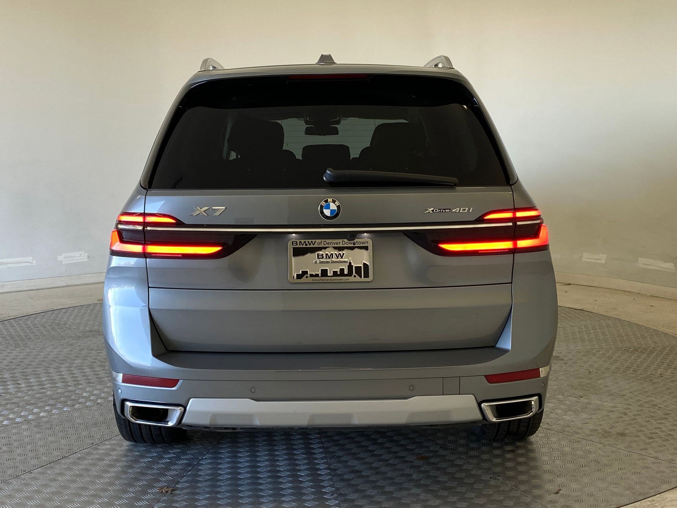 Certified 2025 BMW X7 xDrive40i image 10