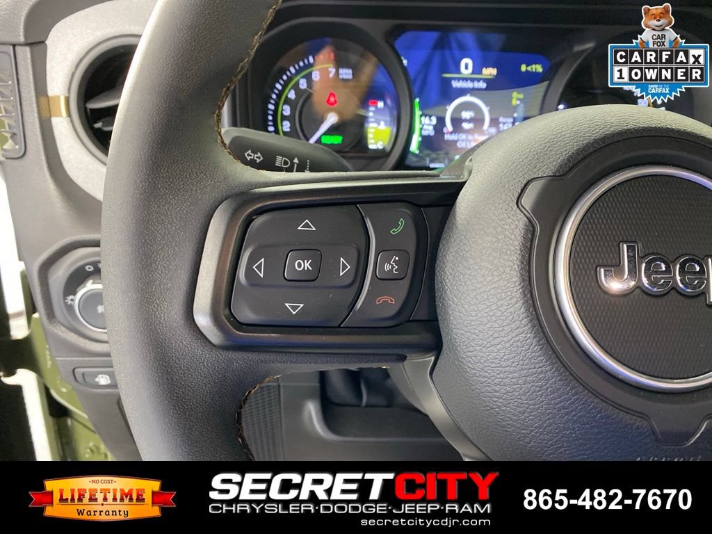 Used 2024 Jeep Wrangler Unlimited AWD/4WD image 14