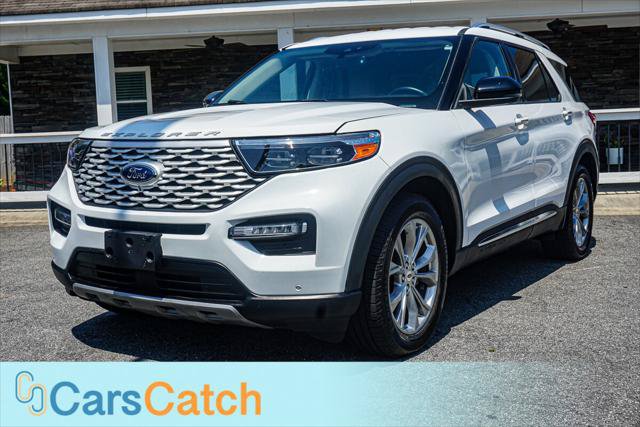 Used 2022 Ford Explorer Limited w/ Equipment Group 301A RWD image 12