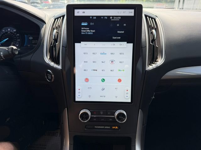 Used 2022 Ford Edge SE w/ Black Appearance Package image 22