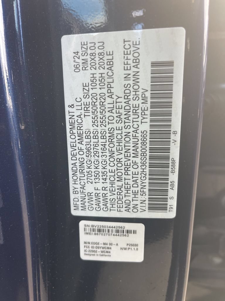 Used 2025 Honda Pilot Sport image 28