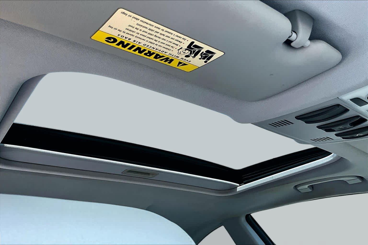 Used 2009 BMW 128i Coupe RWD image 11