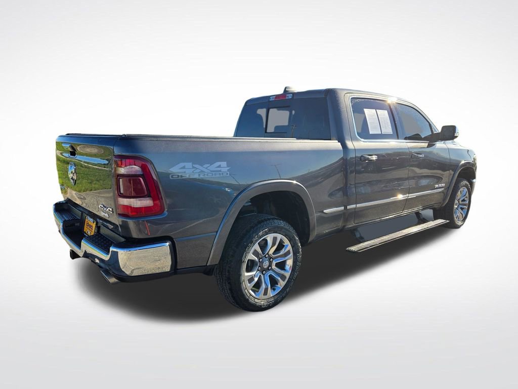 Used 2022 RAM 1500 Limited w/ Off-Road Group AWD/4WD image 3