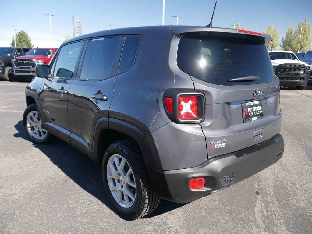 Certified 2023 Jeep Renegade Latitude image 16