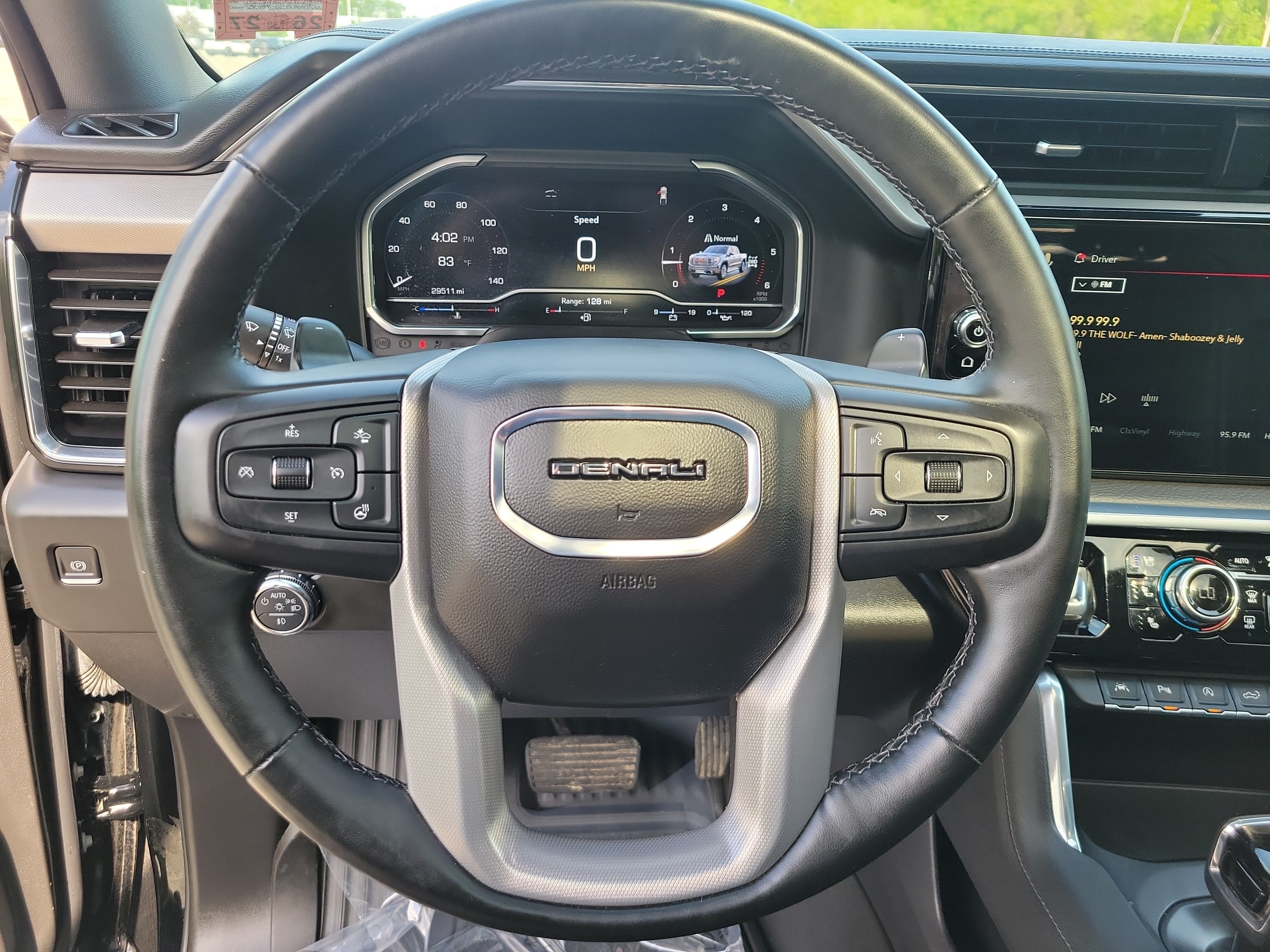 Used 2025 GMC Sierra 1500 Denali w/ Denali Reserve Package AWD/4WD image 21