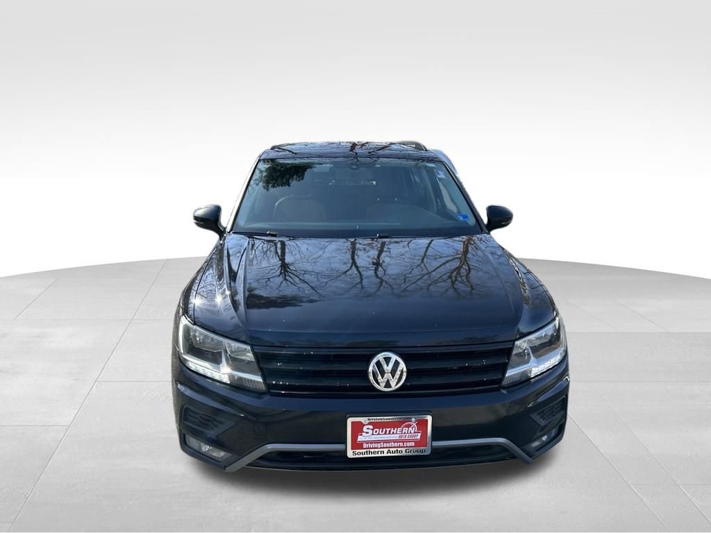 Used 2018 Volkswagen Tiguan SE image 9