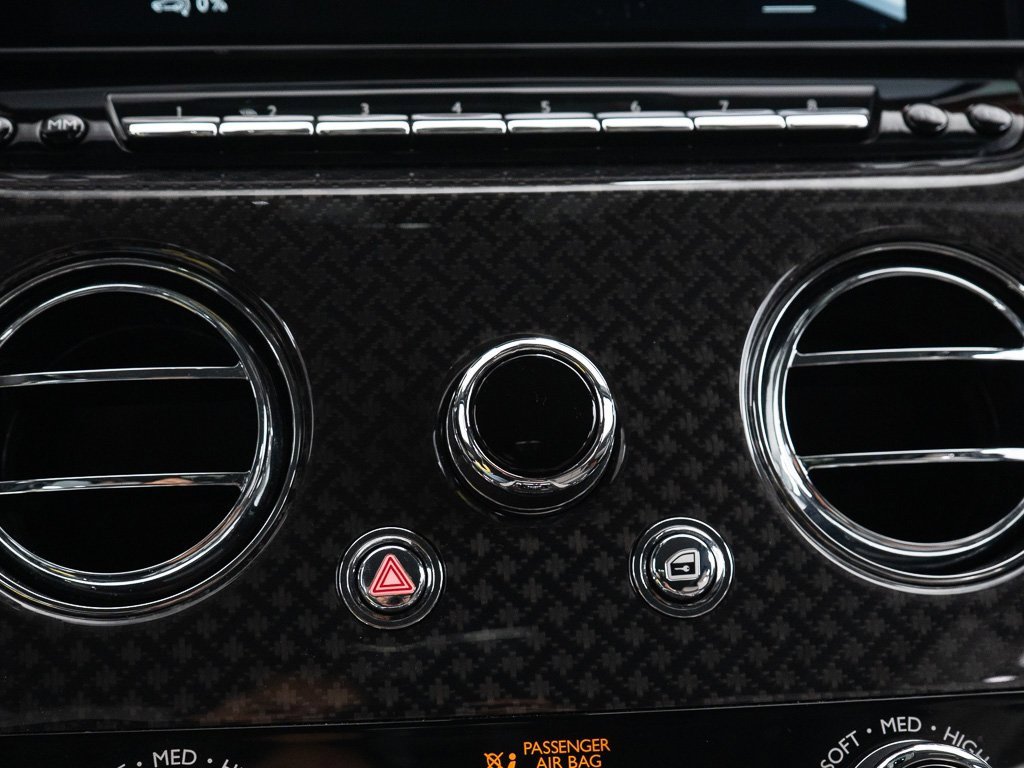 Certified 2025 Rolls-Royce Cullinan Black Badge image 46