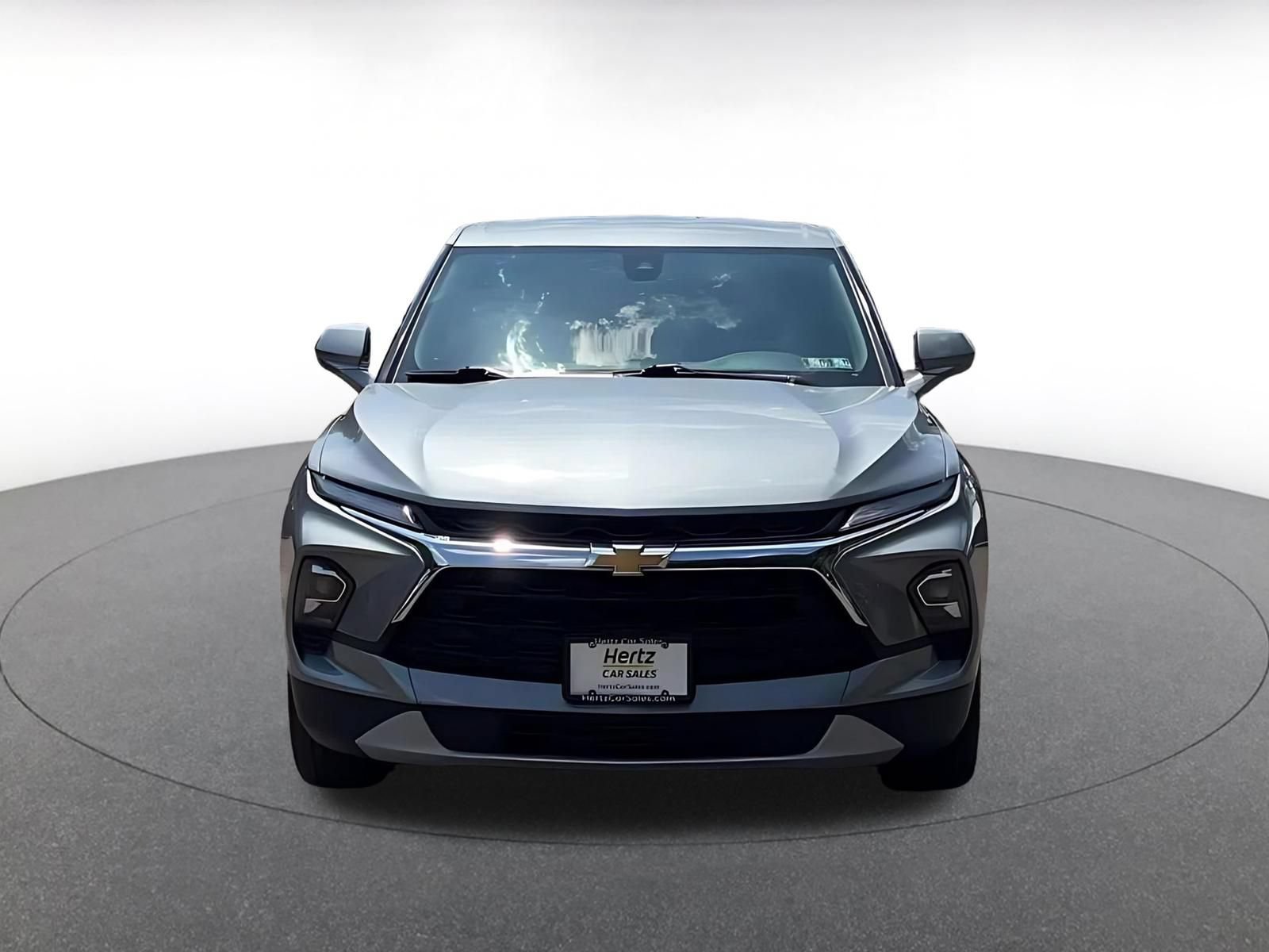 Used 2025 Chevrolet Blazer LT FWD image 4