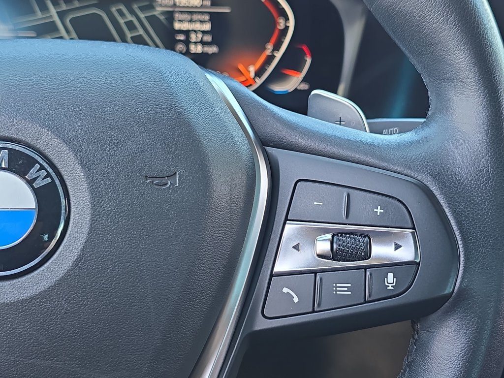 Used 2022 BMW 330i Sedan w/ Premium Package 2 RWD image 20