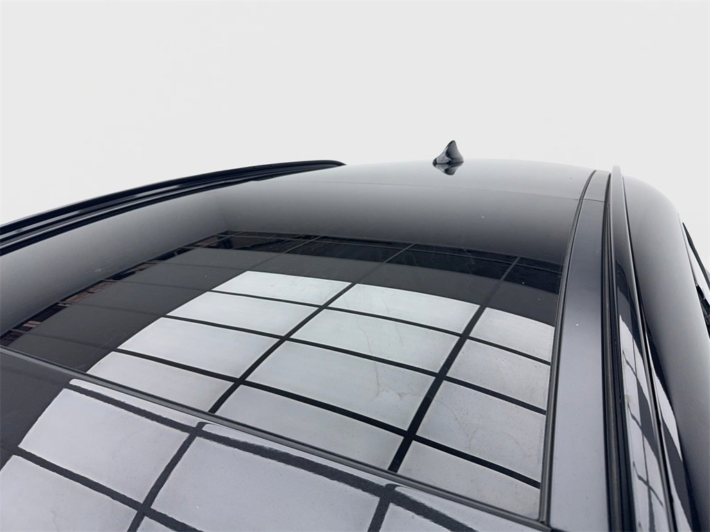 Used 2023 Alfa Romeo Stelvio Ti image 13