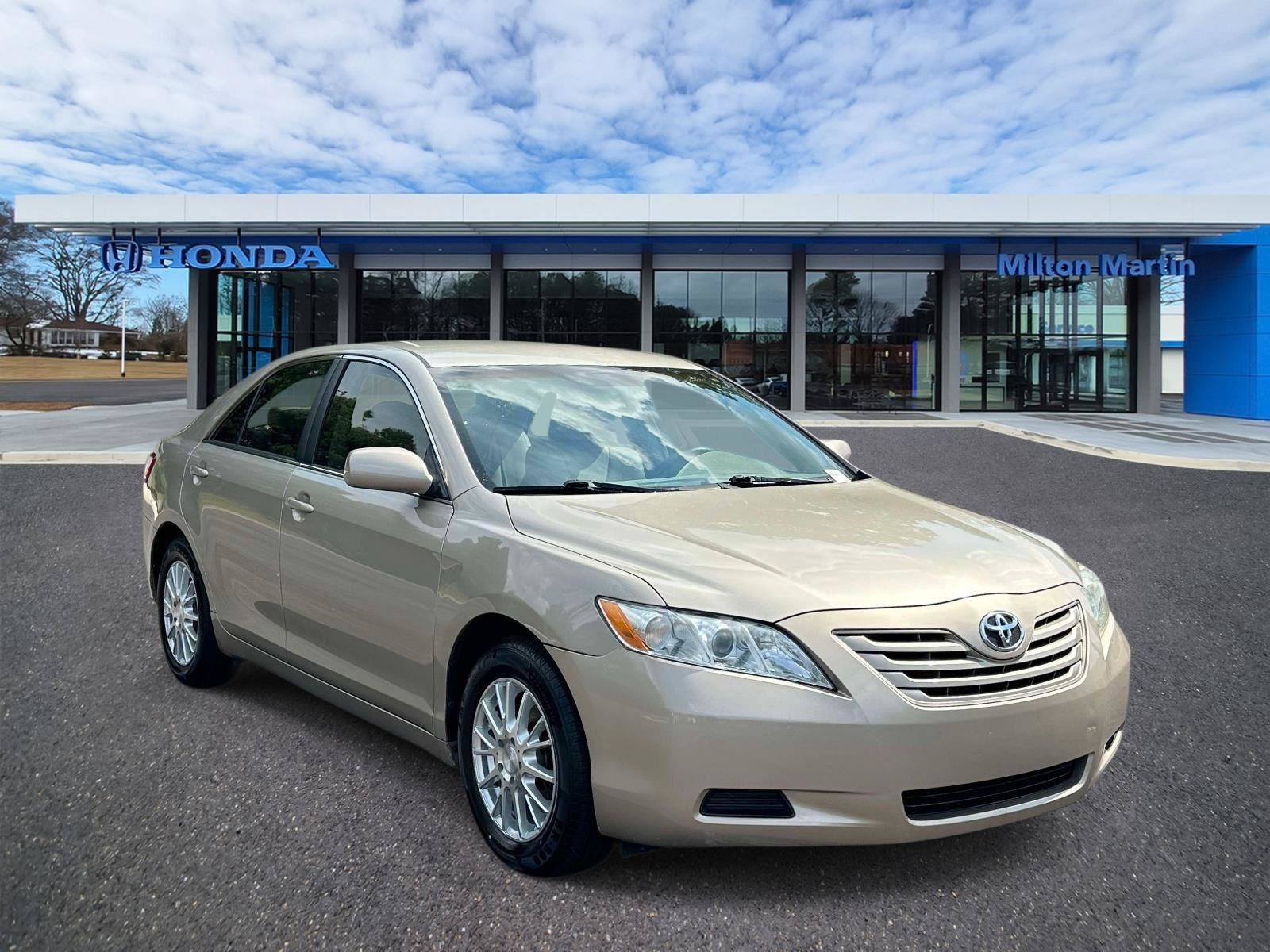 Used 2007 Toyota Camry CE FWD image 1