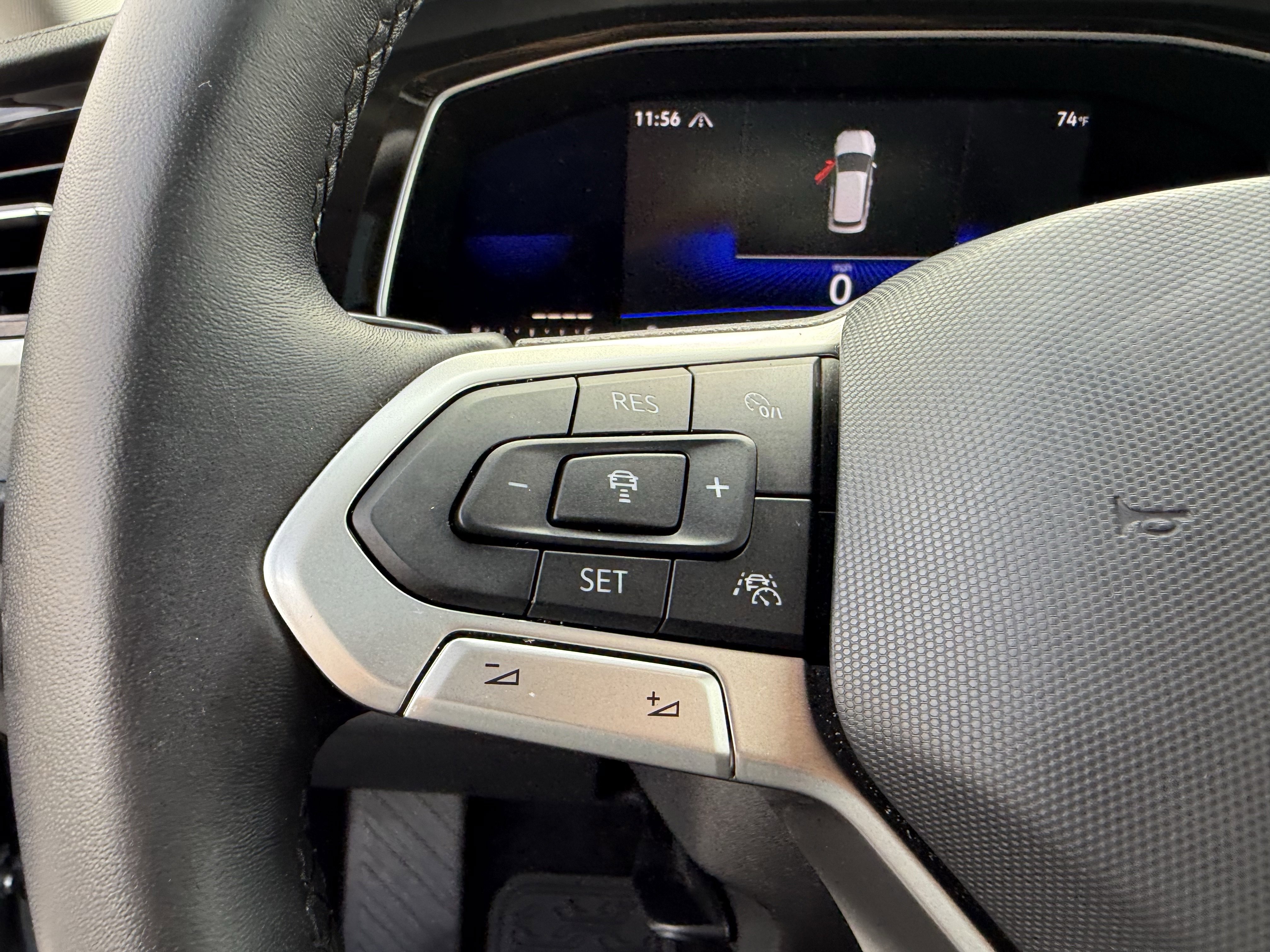 Used 2022 Volkswagen Jetta SE image 19