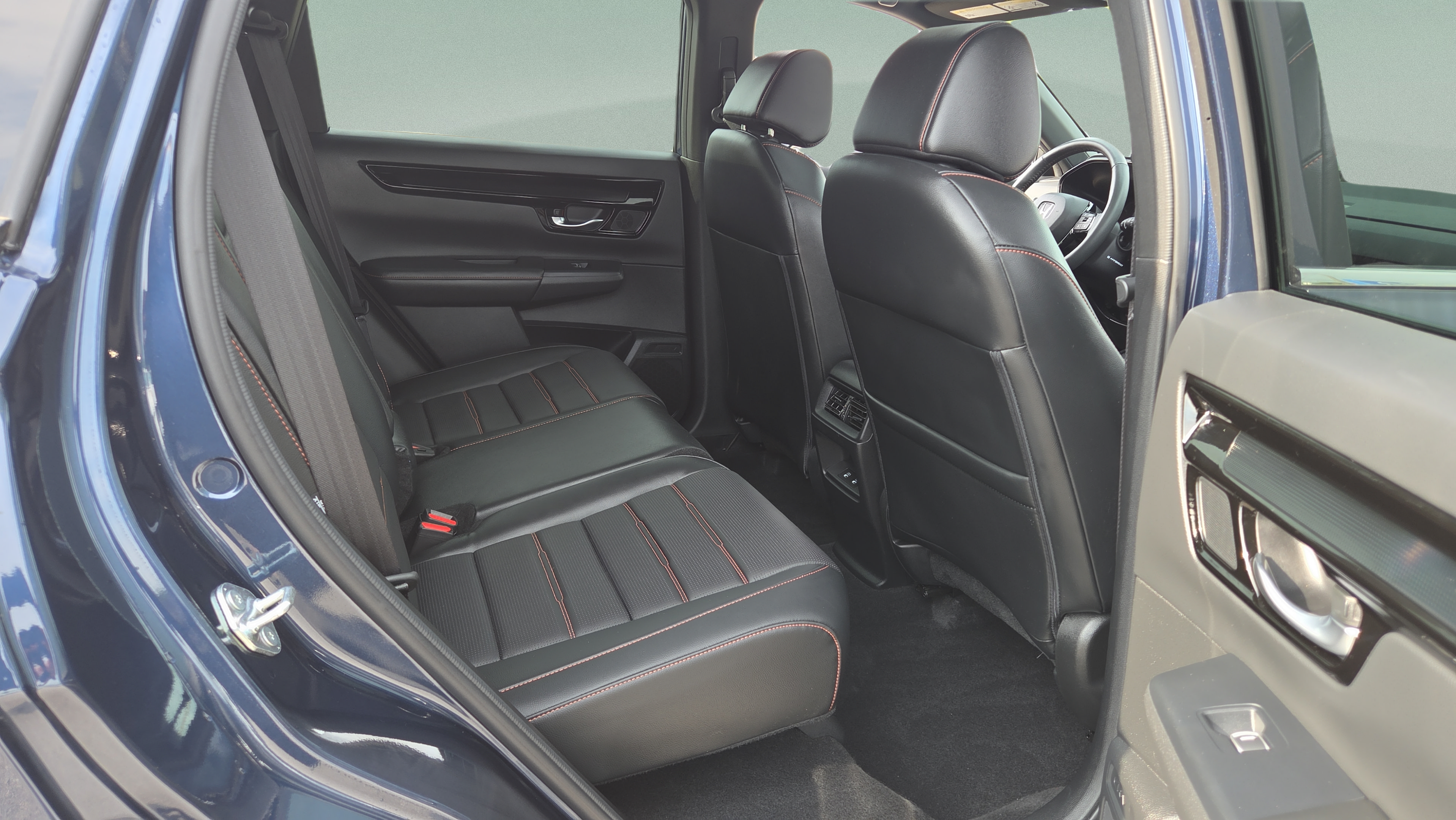 Used 2024 Honda CR-V Sport Touring image 15