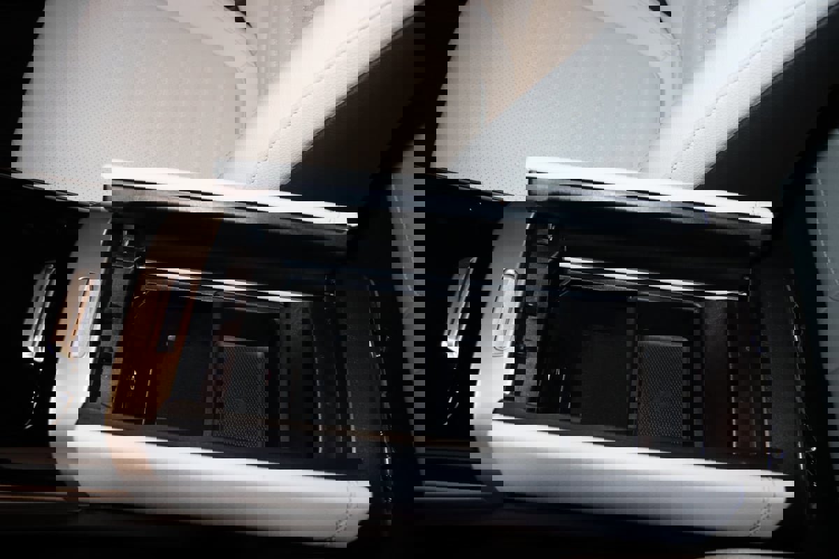 Used 2025 Mercedes-Benz GLC 300 4MATIC Coupe image 65