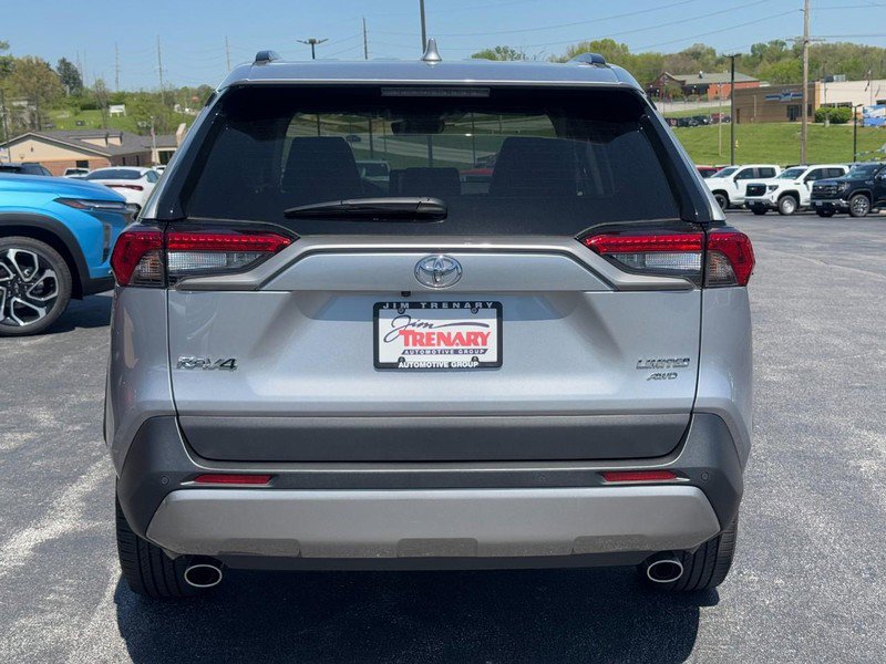 Used 2024 Toyota RAV4 Limited AWD/4WD image 4