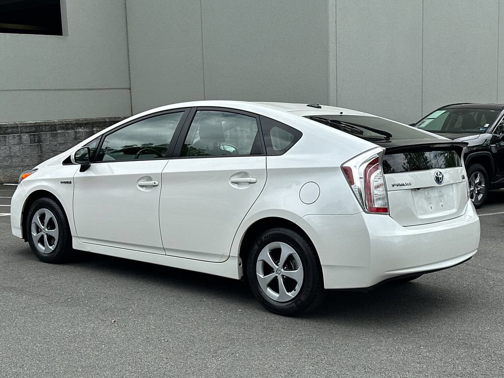 Used 2012 Toyota Prius Three FWD image 3