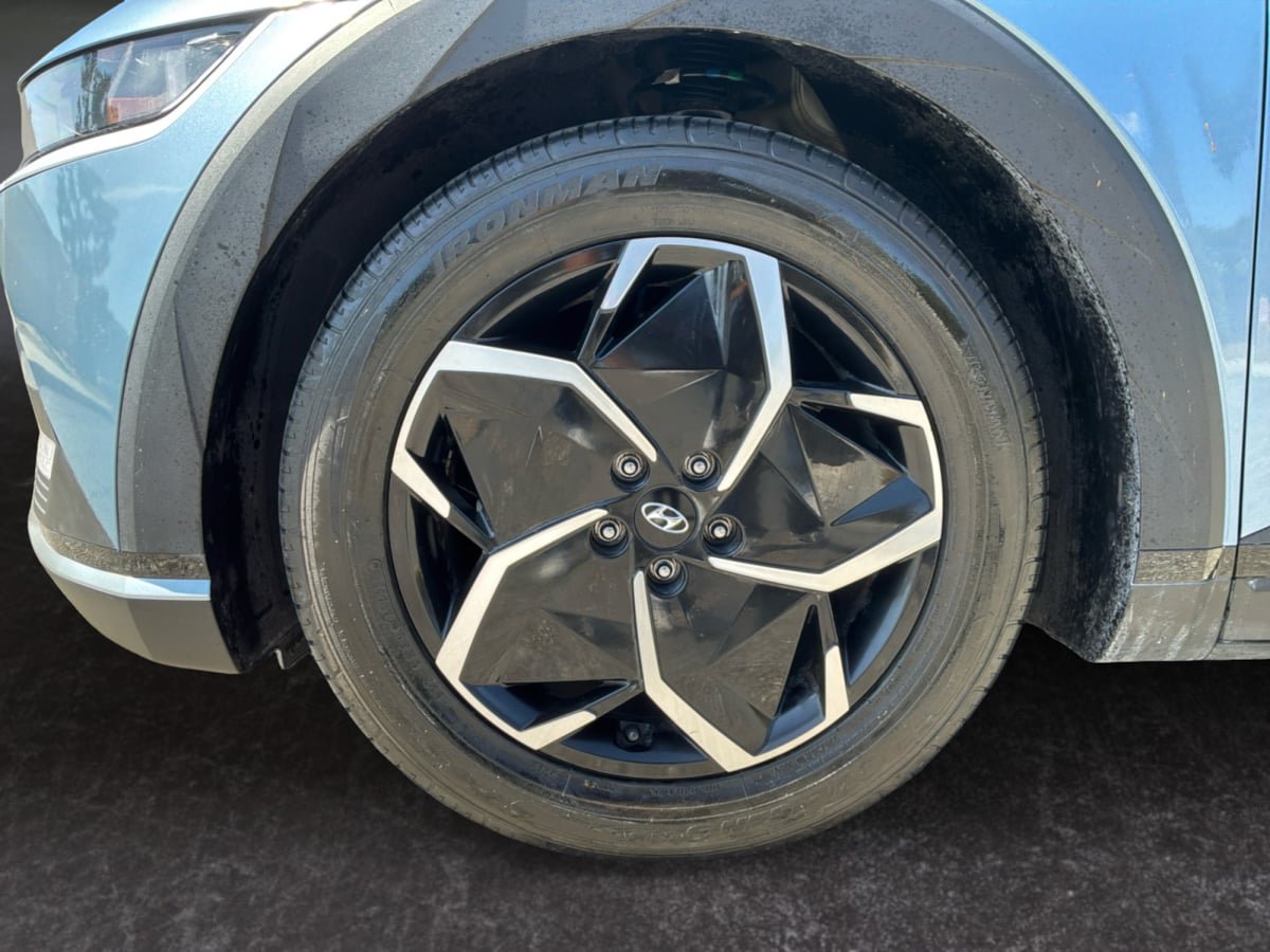 Used 2024 Hyundai Ioniq 5 SEL RWD image 9