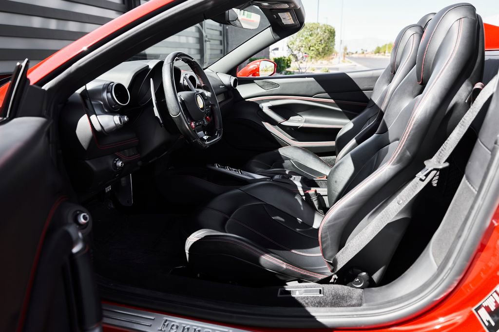 Used 2023 Ferrari F8 Tributo image 24