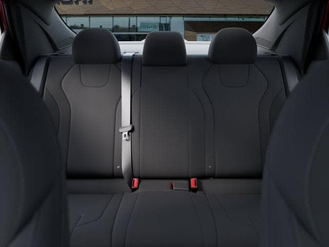 New 2025 Hyundai Elantra SEL image 12
