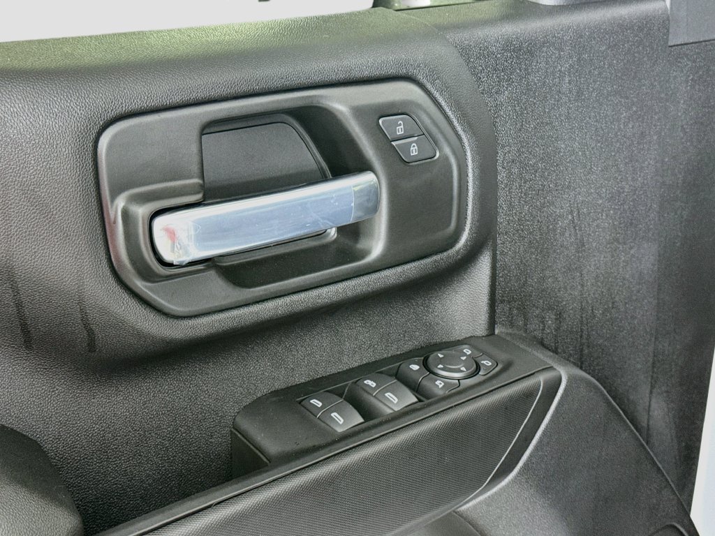 New 2026 Chevrolet Silverado 2500 Custom w/ Custom Value Package AWD/4WD image 19