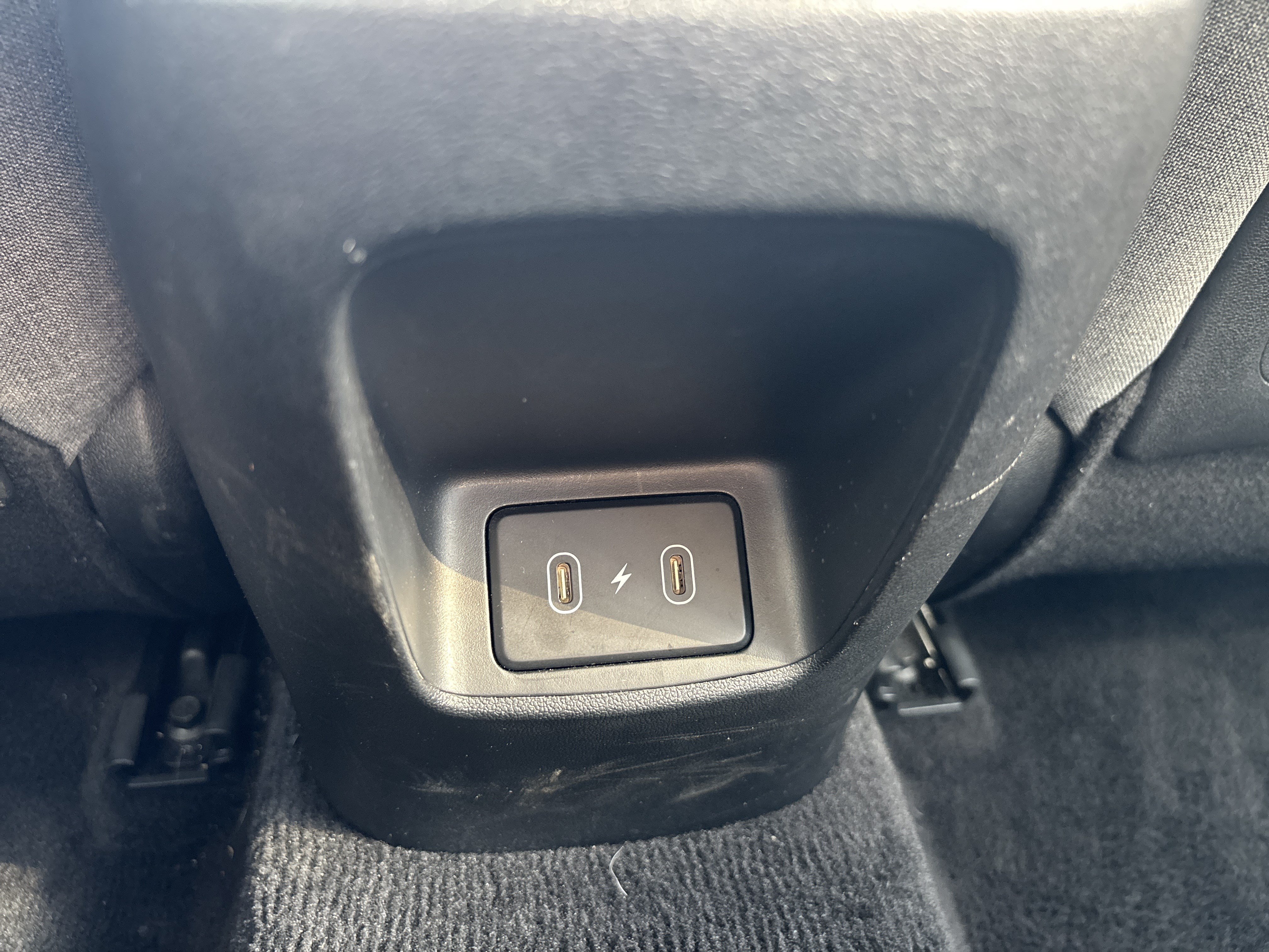 Used 2025 Hyundai Elantra Limited FWD image 27