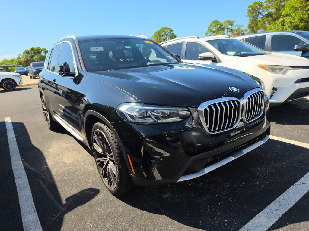 Used 2022 BMW X3 sDrive30i w/ Premium Package 2 RWD image 3