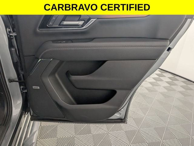 Certified 2025 GMC Yukon Denali AWD/4WD image 32