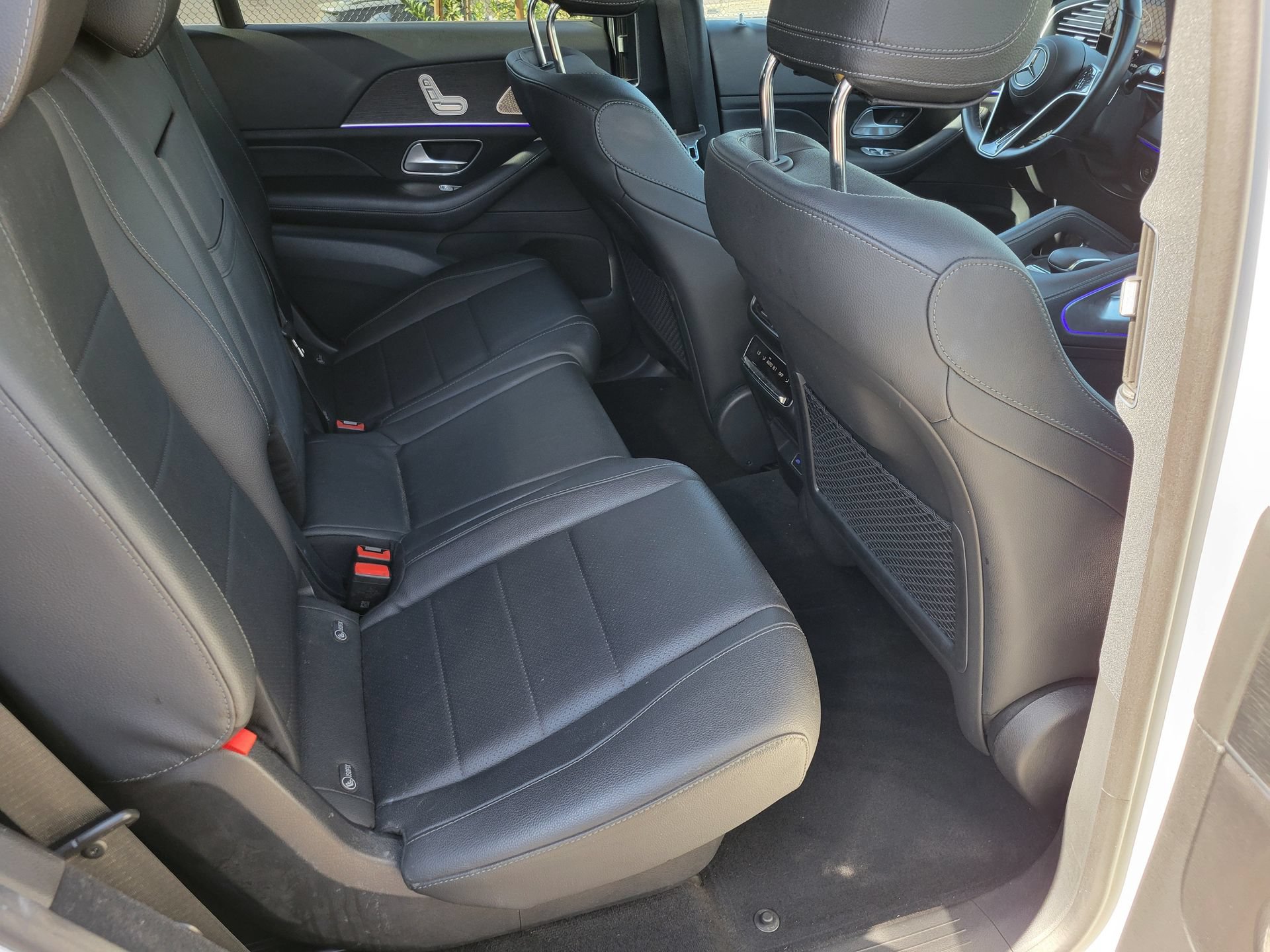Used 2024 Mercedes-Benz GLS 450 4MATIC image 29