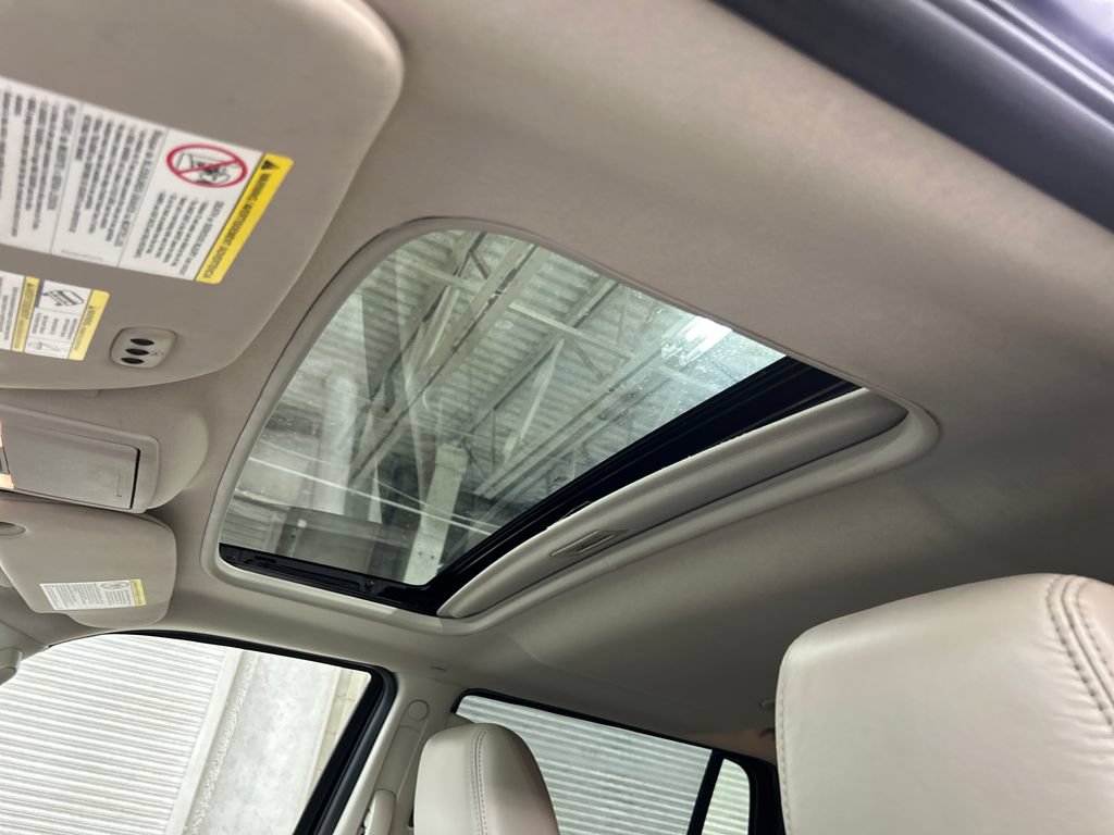 Used 2015 Lincoln Navigator 2WD image 7