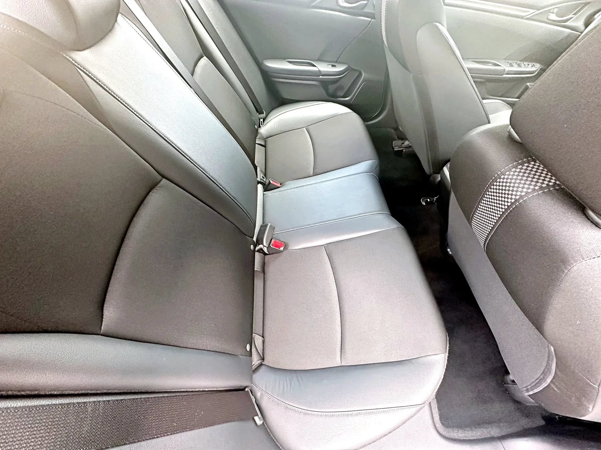 Used 2021 Honda Civic Sport image 29