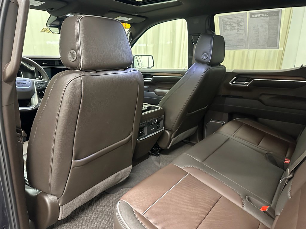 Used 2024 GMC Sierra 1500 Denali w/ Denali Reserve Package image 19