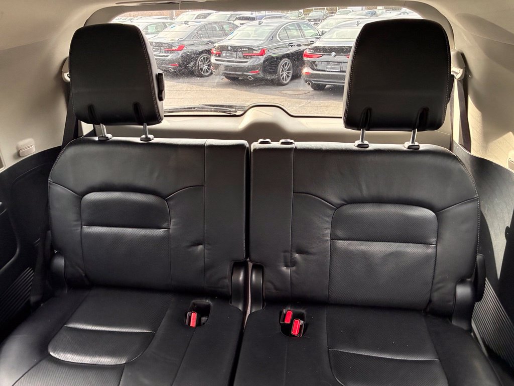 Used 2013 Toyota Land Cruiser AWD/4WD image 15