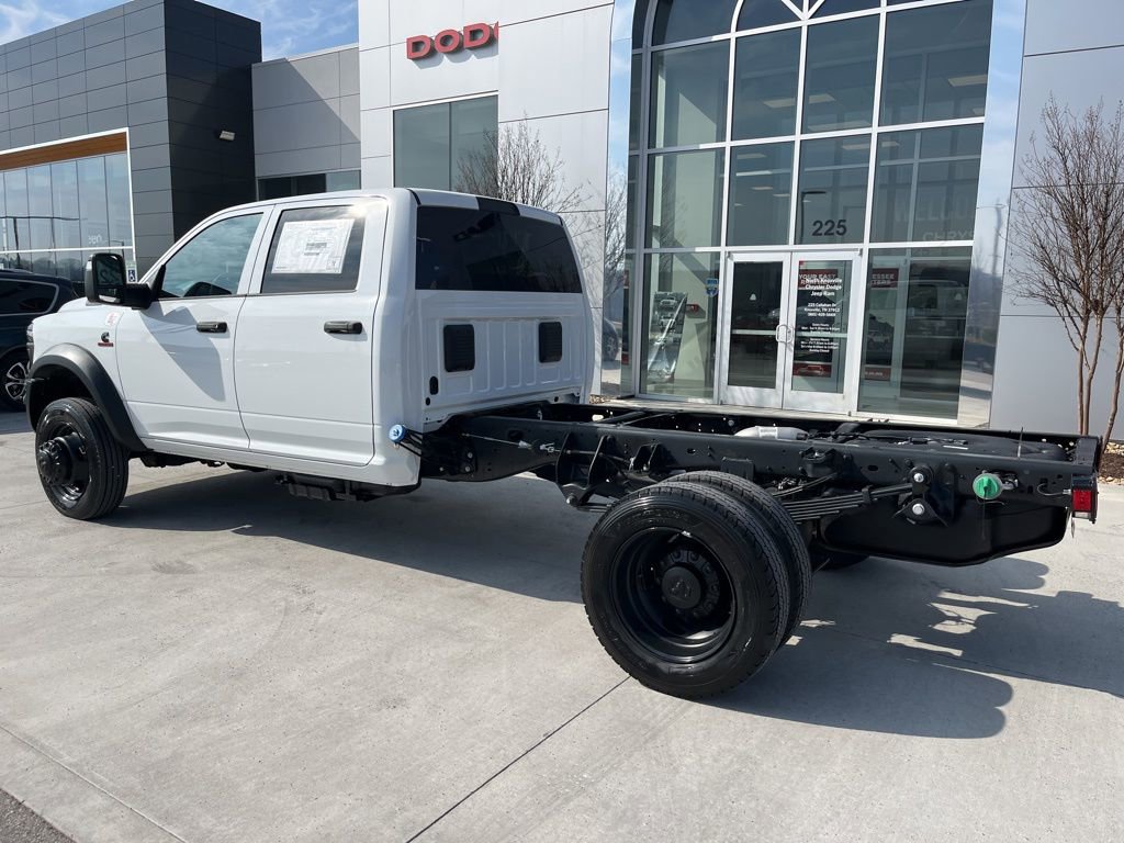 New 2026 RAM 5500 Tradesman AWD/4WD image 16
